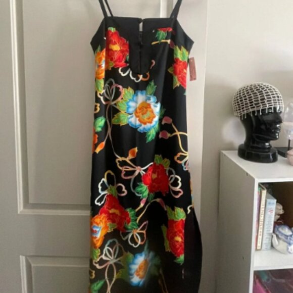 70s Hawaii Floral Maxi Dress - Picture 3 of 6